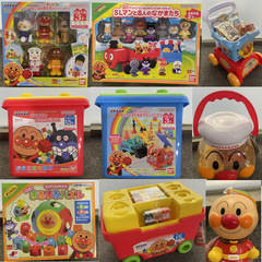 日本のアンパンマンのおもちゃの小さい医者のカラーボールの掃除機のショッピングカートの弁当箱の子供のままごとのおもちゃ