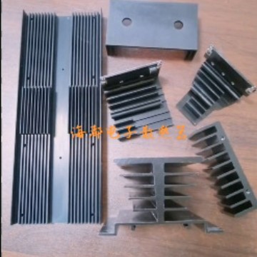 厂家直销供应电子散热器 可按图加工 镇江铝合金散热器