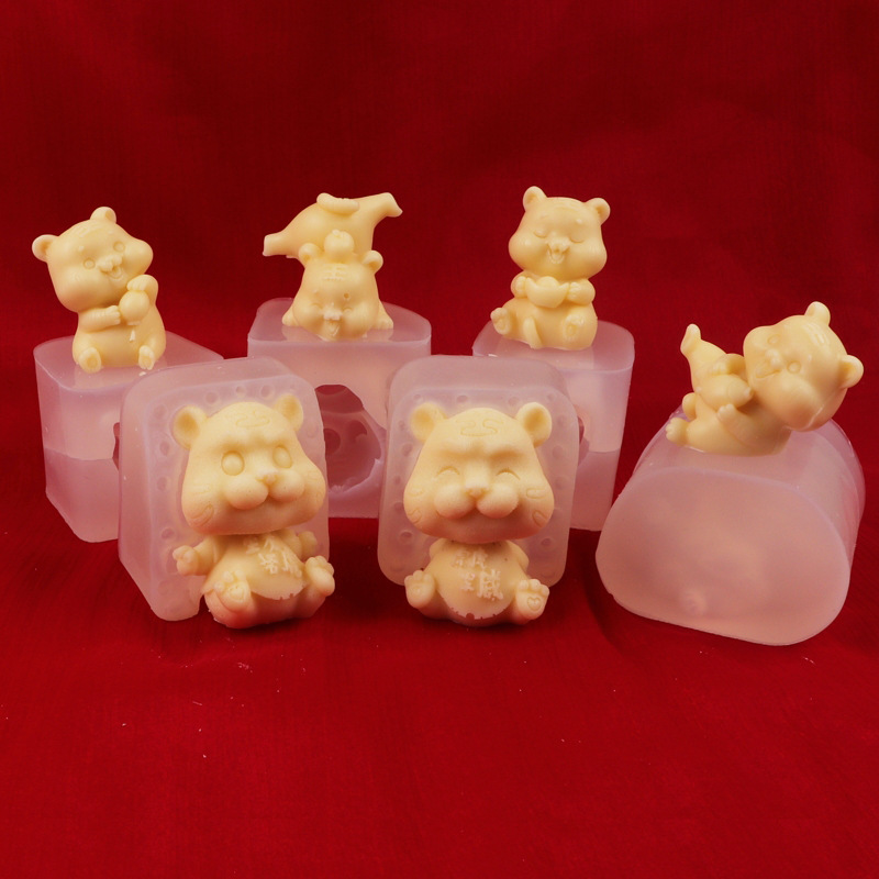 Tigre Año de Tigre molde de silicona de dibujos animados tridimensional aromaterapia molde de vela molde de yeso molde mousse de chocolate