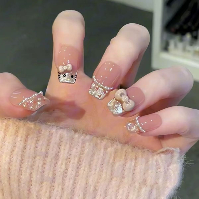 Cute Kt Sparkling Cat-Eye Handmade Nail Art, Short Style with Bow, French Gentle Style, Brightening Nail Design Cute Kt Sparkling Cat-Eye Handmade Nail Art, Short Style with Bow, French Gentle Style, Brightening Nail Design