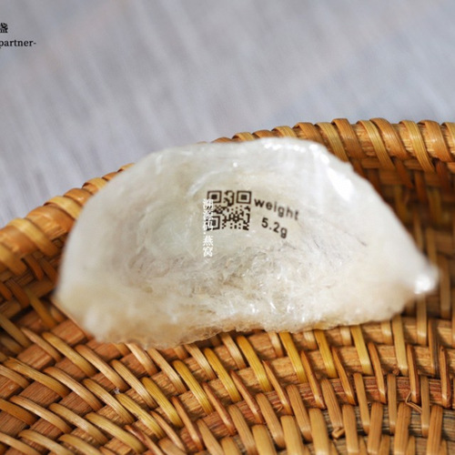 Trace the source code enough to dry high foam 50g 100g fresh stewing tonifying pregnancy pregnant woman dry bowl dry pick Indonesian bird's nest