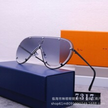 �¿�̫��RŮ �����B�w�L�RUV400����ī�R ��Ůͨ��̫����R���L