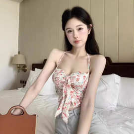 纯欲甜辣性感短款裹胸美背上衣夏季设计感碎花绑带挂脖吊带背心女