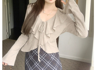 2025 spring new plus size women's fashion slimming V-neck ruffled long sleeve sweater all-match top
