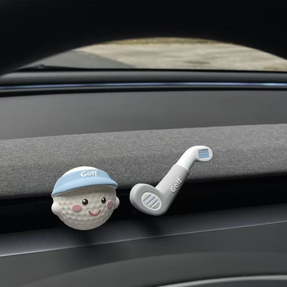 Car air freshener in a cute sporty golf design, hand-painted diffuser decoration for car air vents, small gift