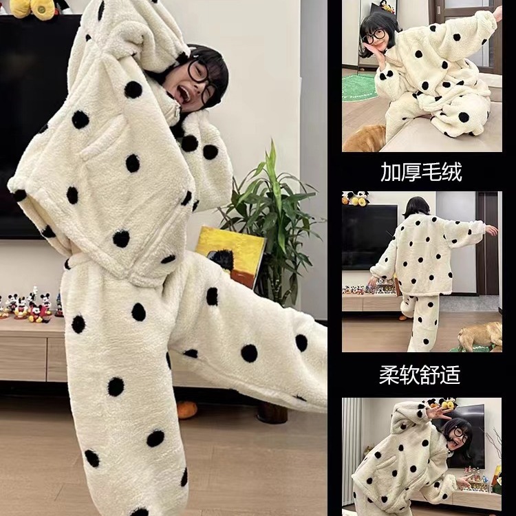 Polka Dot Pajamas for Women Autumn and Winter New Flannel Home Clothes Coral Velvet Thickeneded Velvet Zipper Warm Clothes in Stock