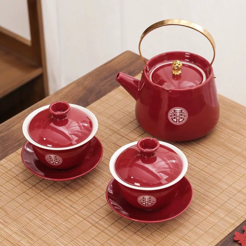 Tea set, tea cup, red lipstick, Chinese style