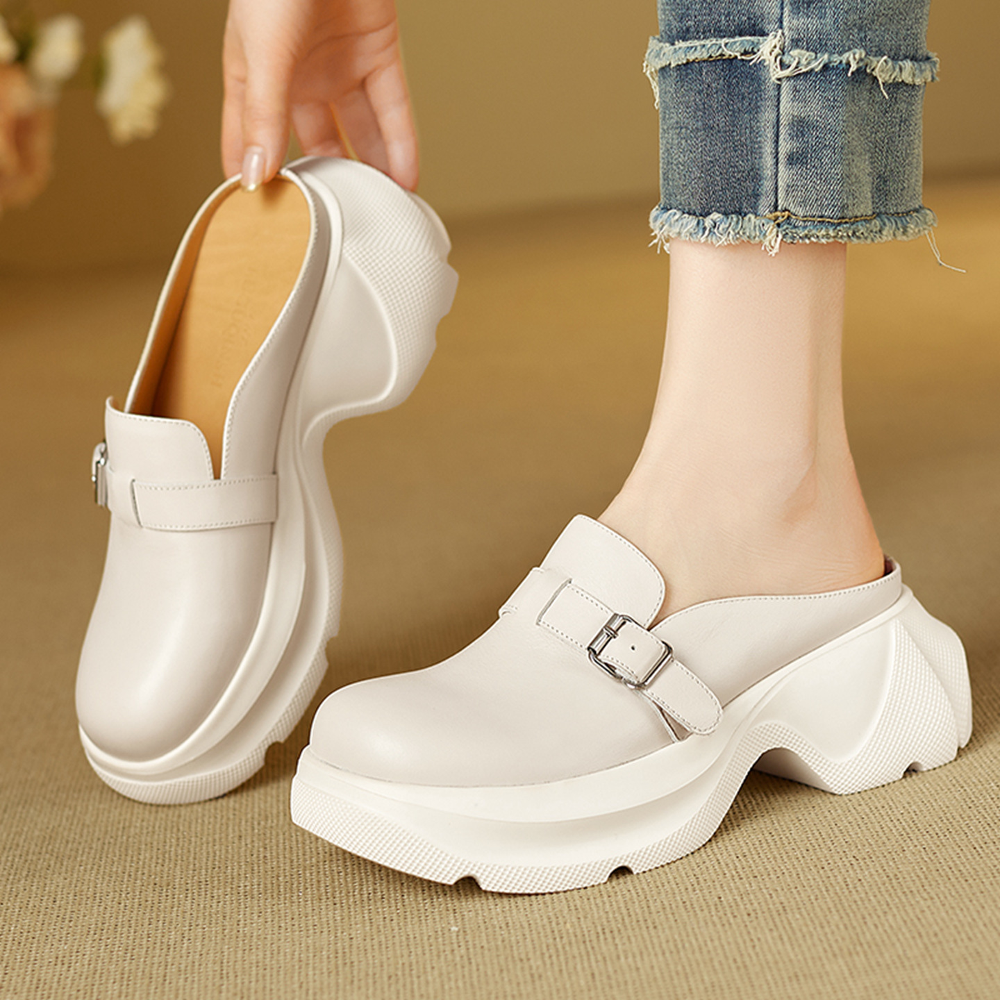 Dép sandal nữ mũi nhọn da bò thật đế dày gót cao 7 cm — đen