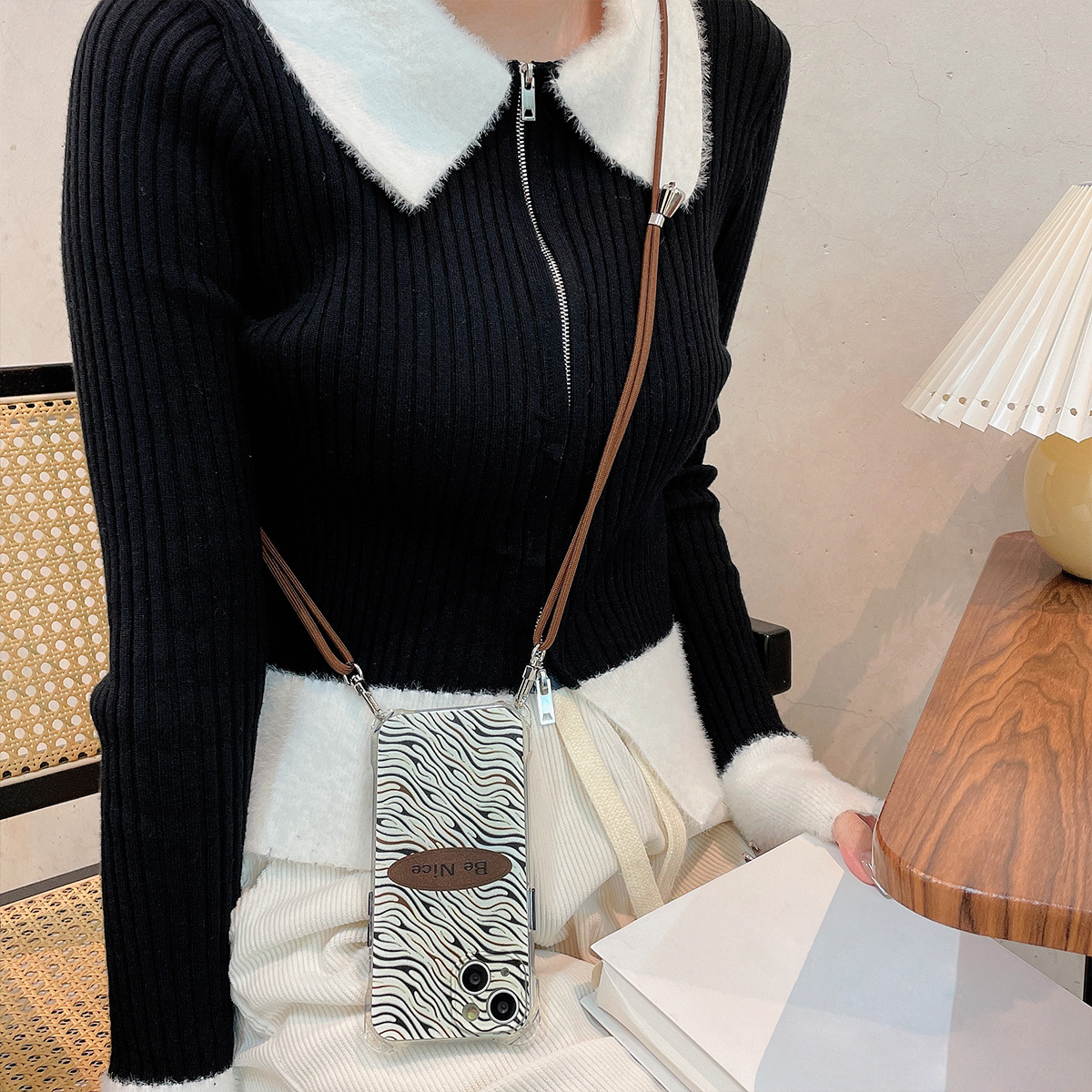 Zebra pattern premium feel, suitable for Apple 15 promax drawstring phone case, iPhone 14 chain can be crossbody_voghion.com