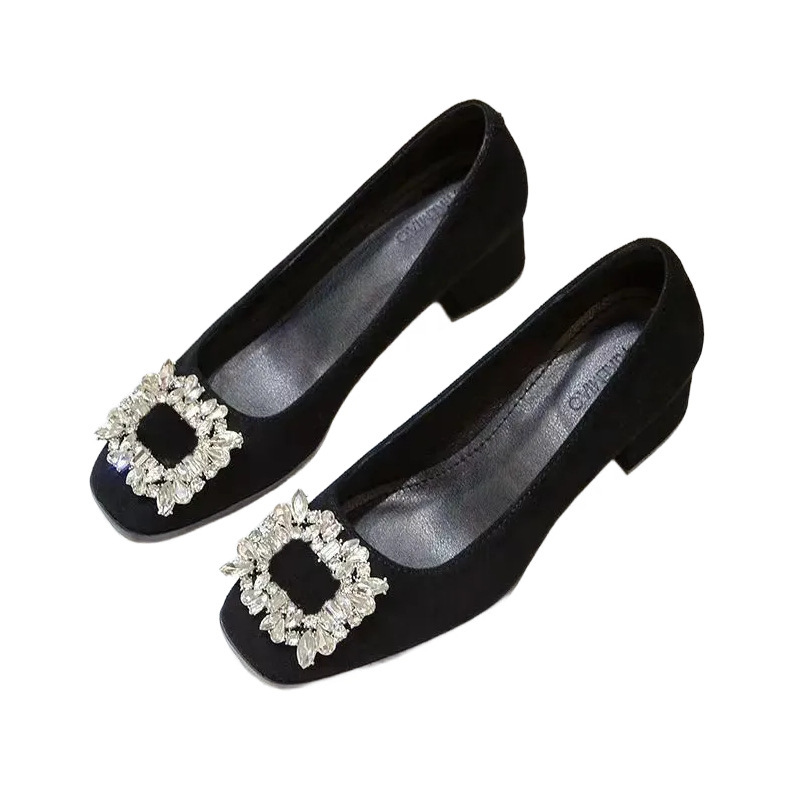 2026 nuevo estilo francés negro cuadrado temperamento zapatos de talón bajo zapatos de talón alto de diamante universal zapatos de mujer de viaje