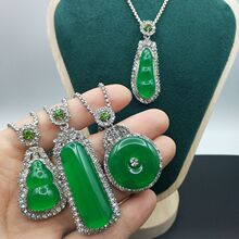 ������c���Ů���A�߱��G�������Jƽ�����朾ò���ɫë���