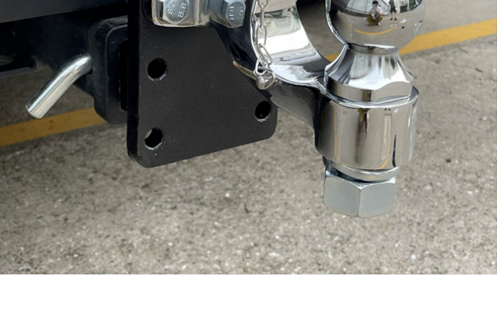 Car off-road vehicle modified square socket base quick-connect Rod trailer arm hook ball welding socket RV accessories