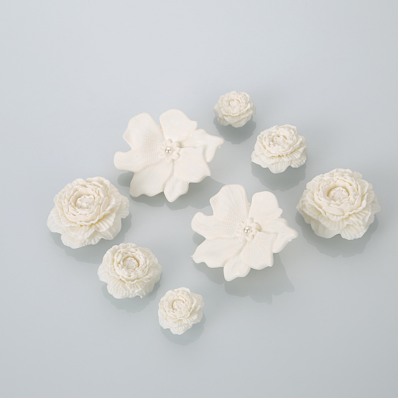 흰 퍼프 꽃다발