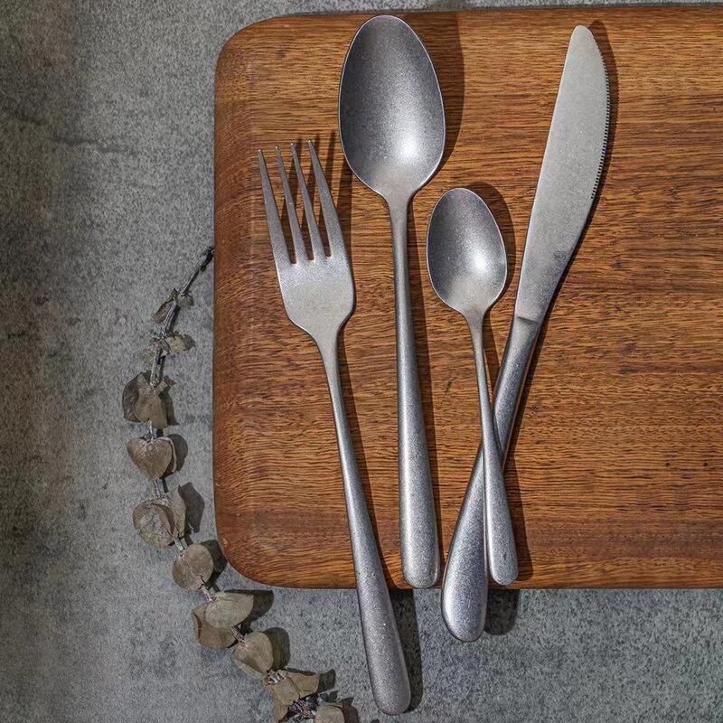 304 Elegant Retro Stainless Steel Knife, Fork and Spoon Tableware Old Knife, Fork and Spoon Set Japanese Set Stainless Steel Snowflake