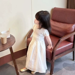 童装女童连衣裙2026夏款儿童赫本风洋气露背设计感拼接短袖中长裙