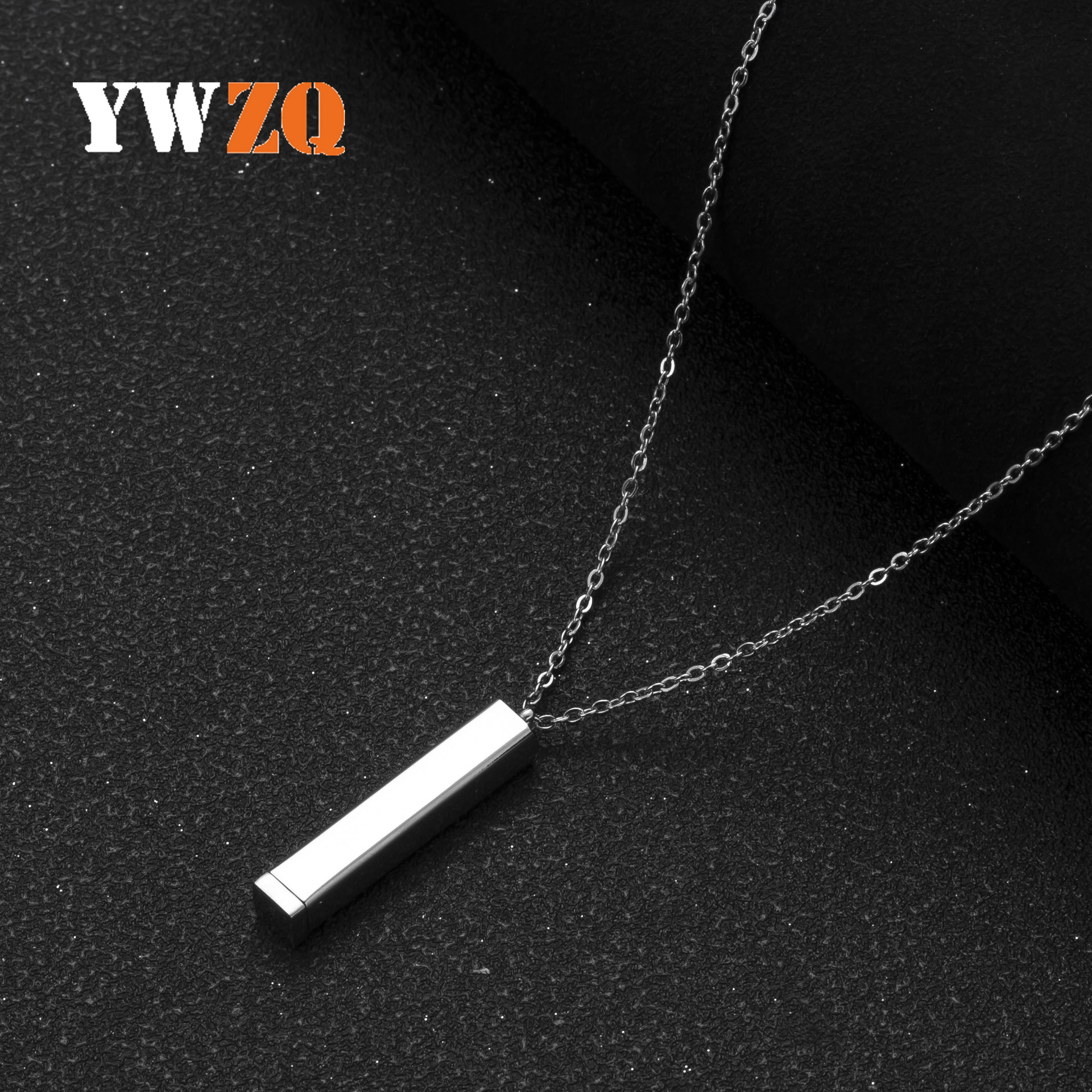 Nuevo producto transfronterizo collar de acero inoxidable colgante tridimensional rectangular desmontable simple viento frío fábrica de cadenas de suéter de acero de titanio image 1