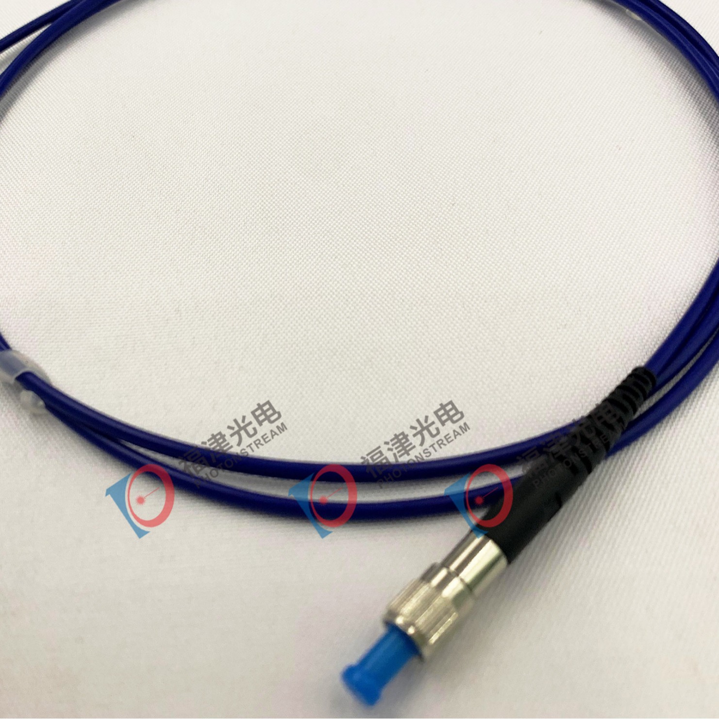 光纤跳线SMA905连接头，金属平头，0.9mm ARcoating910nm