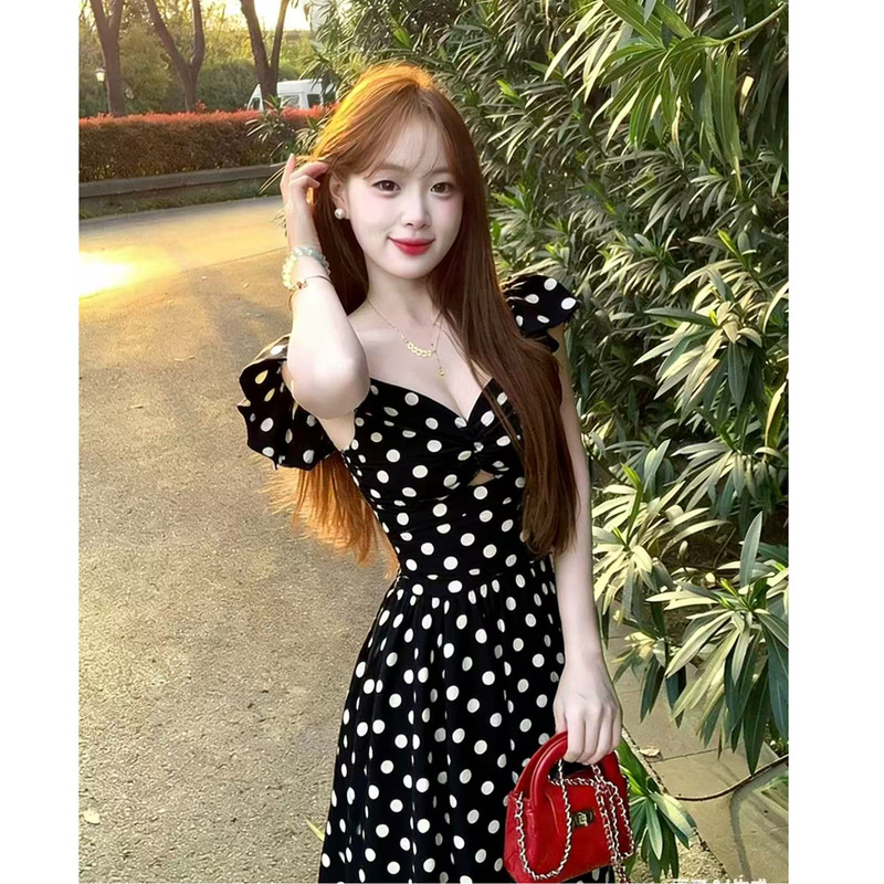 Fashionable New Summer Style Gentle Slim-Fit Plus-Size High-End Polka Dot Dress with Pleated Waist and Long Skirt Trend Fashionable New Summer Style Gentle Slim-Fit Plus-Size High-End Polka Dot Dress with Pleated Waist and Long Skirt Trend