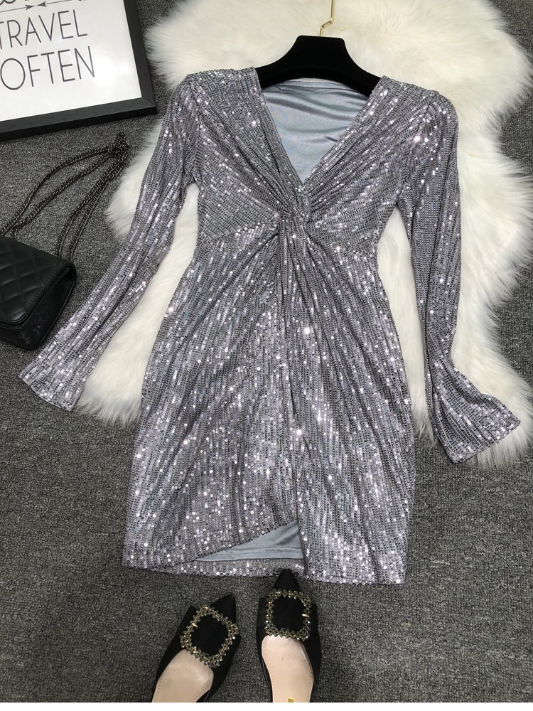 宴会亮片晚礼服修身显瘦深V领年会气质主持人轻奢小众连衣裙女士