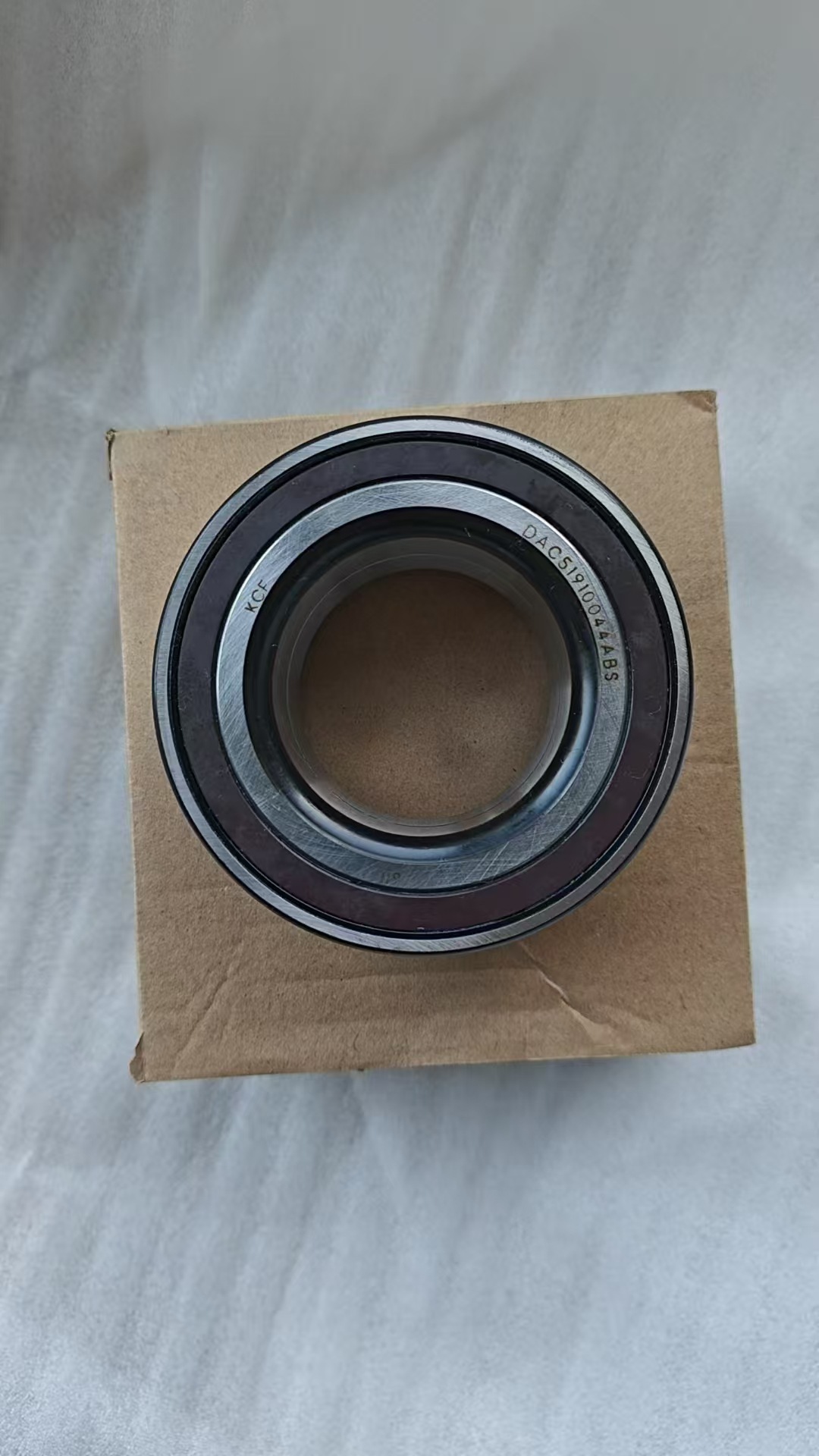 Lr114245 Lr179003 J9C39079 Lr138941 Front and Rear Wheel Bearings for Land Rover and Jaguar