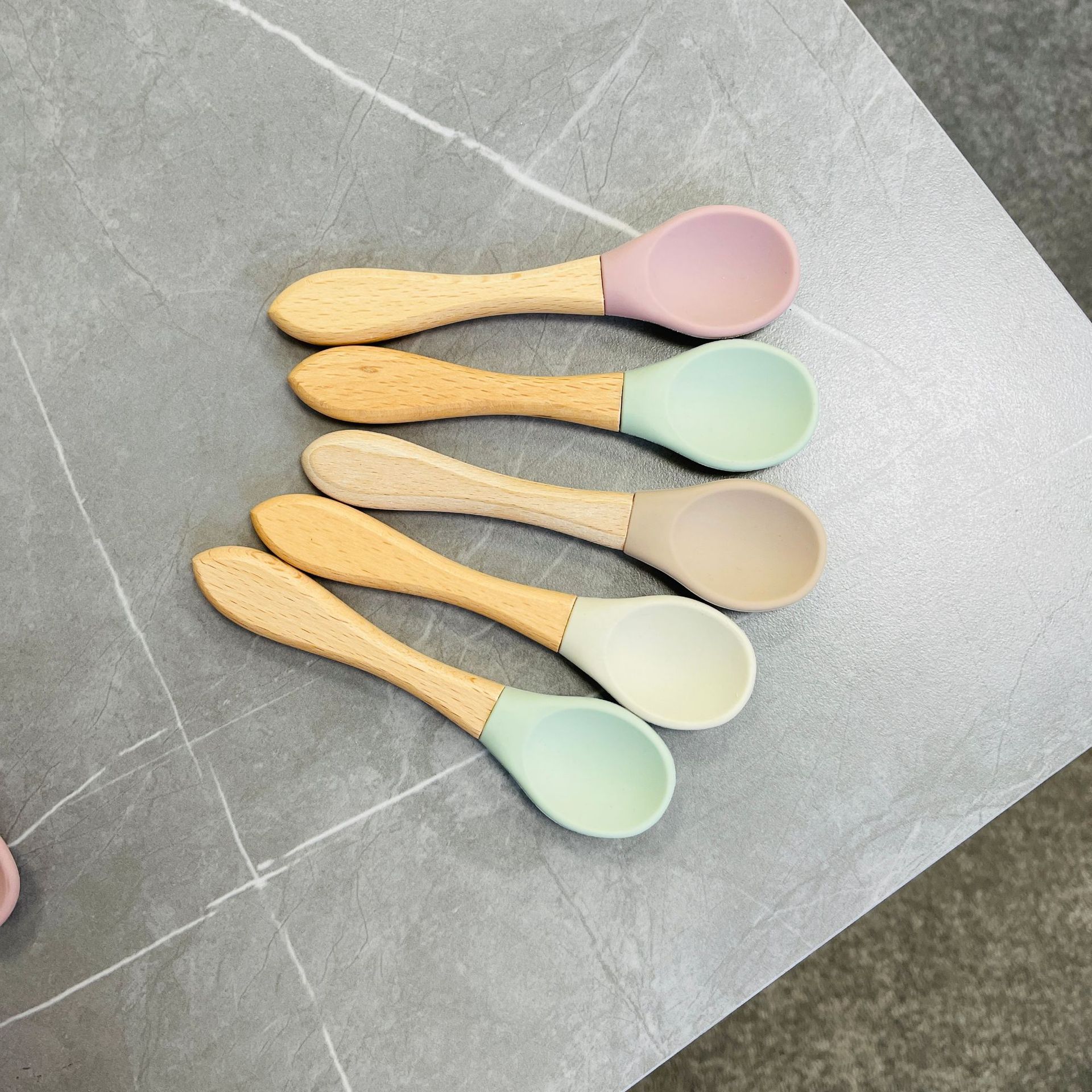 c2585d07e40e7a0aa05ef8db260441