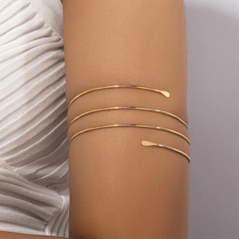 European and American Cross-Border Gold Glossy Four-Layer Spiral Arm Bracelet for Women, Simple and Stylish Personalized Upper Arm Band European and American Cross-Border Gold Glossy Four-Layer Spiral Arm Bracelet for Women, Simple and Stylish Personalized Upper Arm Band