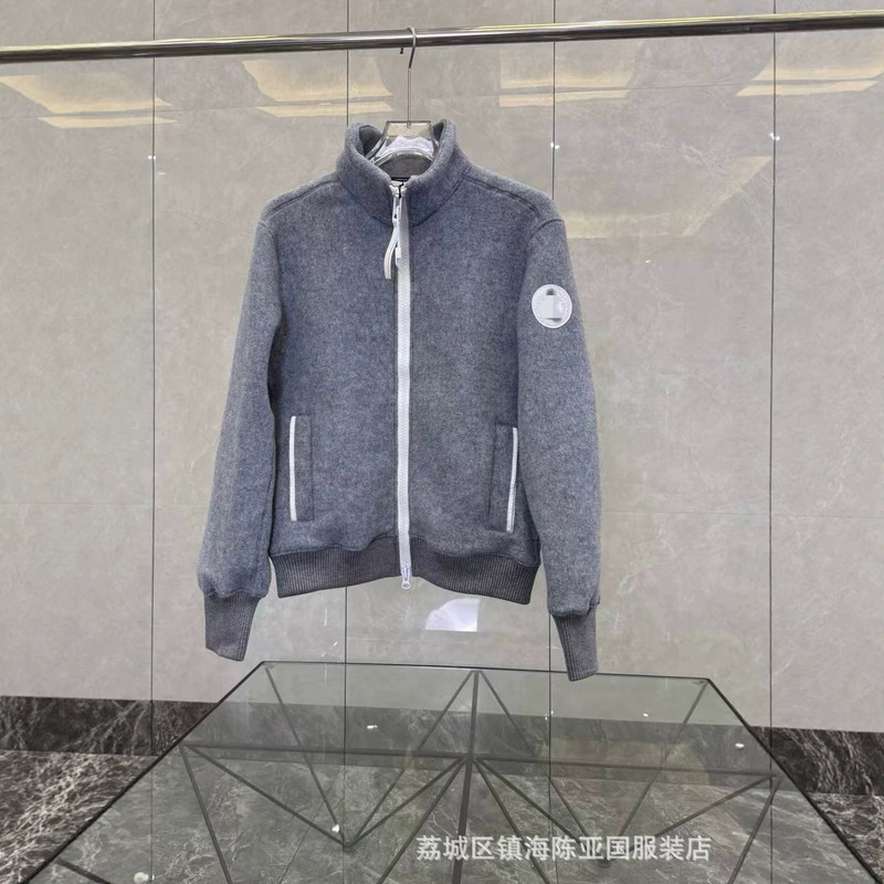 Winter new collection: down jacket, white-label goose down, fleece-lined bomber jacket, stand-up collar, stylish and casual outerwear, 2026 Winter new collection: down jacket, white-label goose down, fleece-lined bomber jacket, stand-up collar, stylish and casual outerwear, 2026