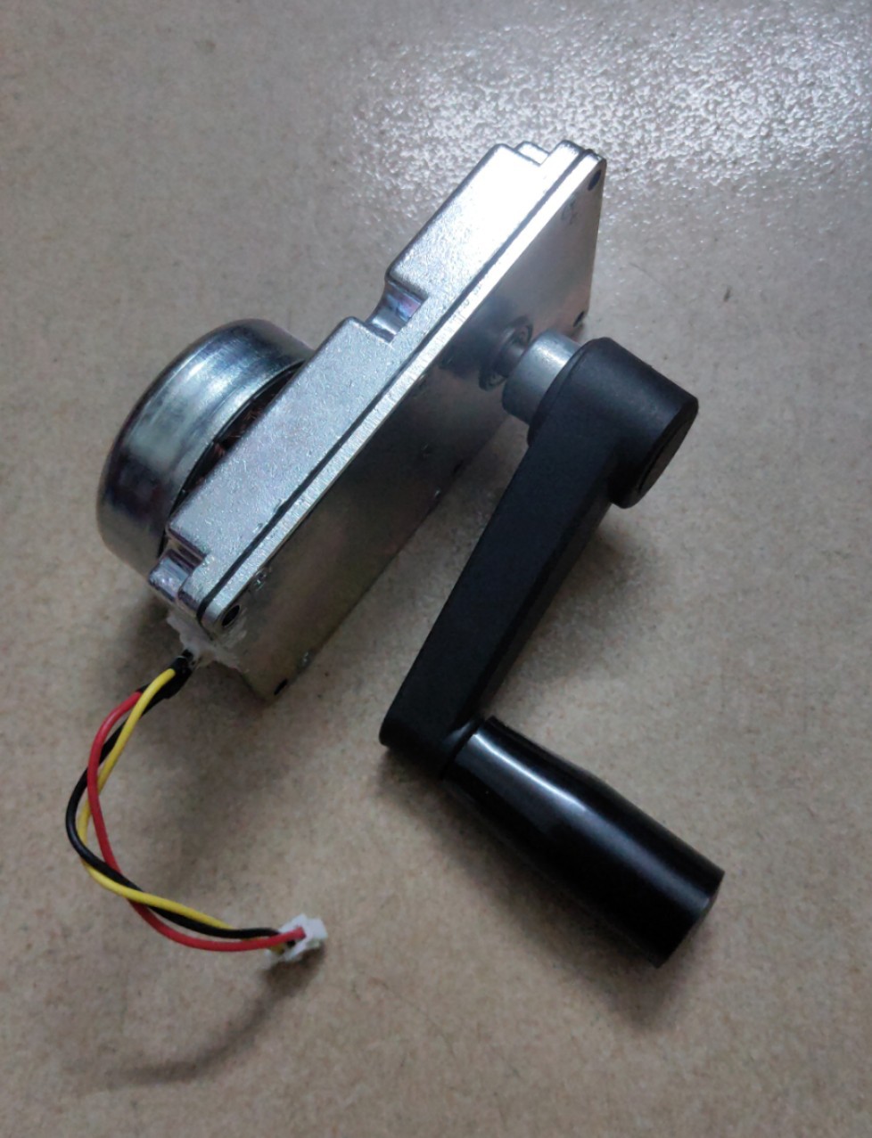 应急手摇发电机发电机大功率随身手动充电器无刷交直流发电机