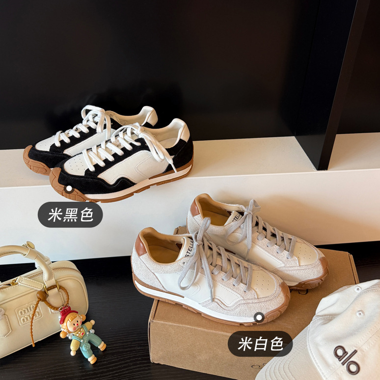 Breathable Hiking Sneakers for Women, Casual Versatile Thick-Soled White Shoes, Commuting Tennis Shoes, Women's German Training Shoes