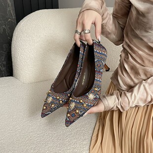 �I��С��荼��^ƽ�׆�ЬŮ�ļ��\��һ�_����ȹ�Ӵ�aŮЬ��ЬŮ��