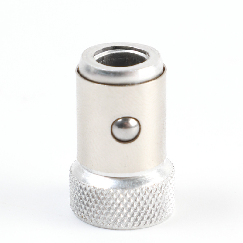 現物供給のロットと磁器のねじのロットの頭は磁器のアルミニウムの金属と磁器のロットの頭を満たして磁気を満たします。|undefined