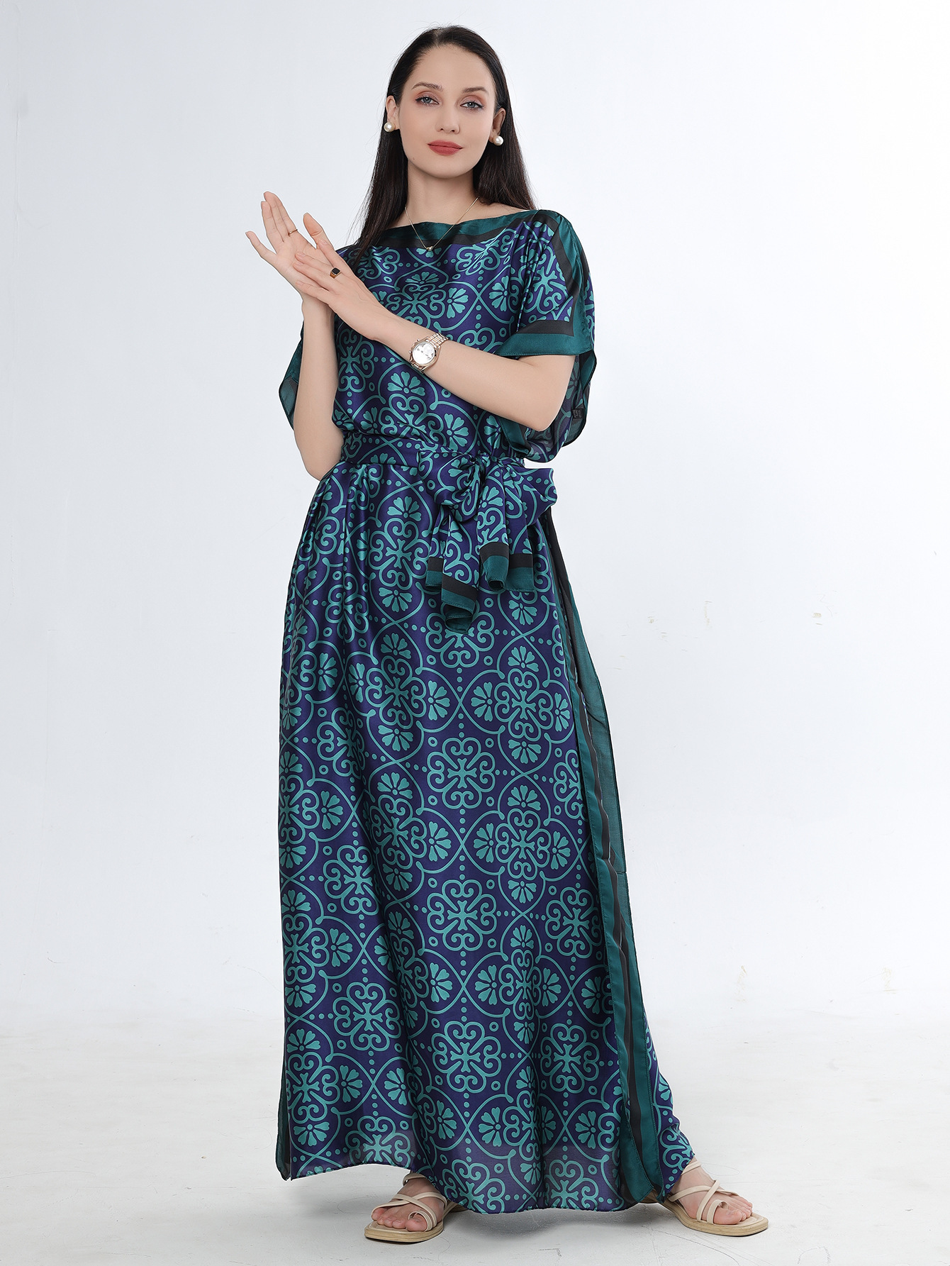 2025 primavera y verano nuevo Amazon venta rápida ropa malaya camisa de arena imitación seda brocado ropa de protección solar de vacaciones de playa