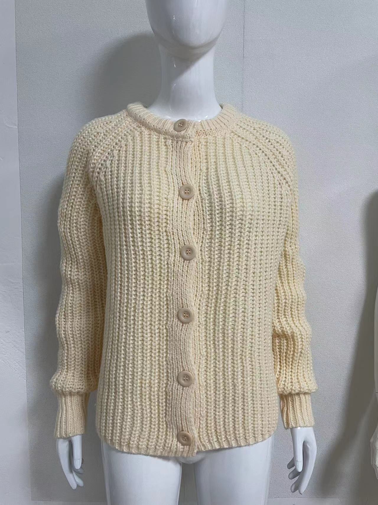 Polyester Fabric Type Wholesale Women's Casual Solid Color Long Sleeve Sweaters & Cardigans