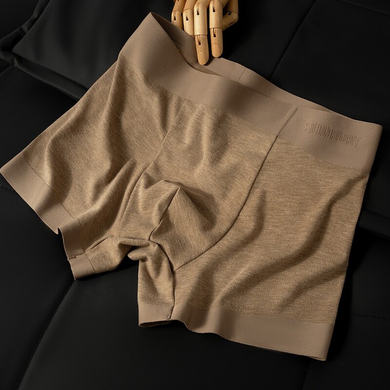Men's seamless lyocell boxer briefs with a micro-velvet feel, 10A mulberry silk four-corner shorts Men's seamless lyocell boxer briefs with a micro-velvet feel, 10A mulberry silk four-corner shorts