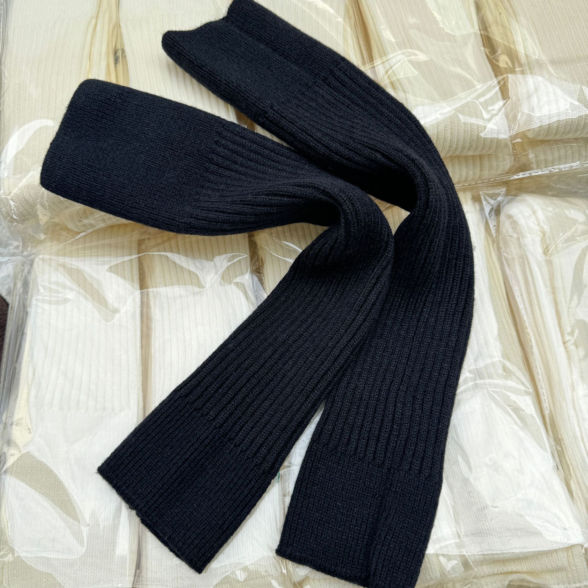 24330 스트레이트/블랙