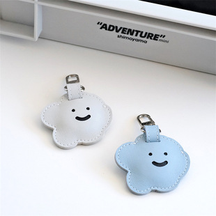 Cute Cloud-Shaped Access Control Card Holder, Portable Bag-Type Keychain Pendant, Airtag Locator Protective Cover