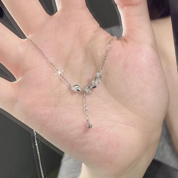 M772 [Ear Eye Ping An Wheat Necklace]