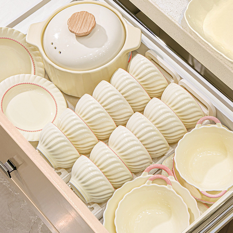 Underglaze Color Bowl and Plate Set for Home Use 2026 Cream Style High-Value Ceramic Tableware Set High-Value Bowls and Plates for Housewarming