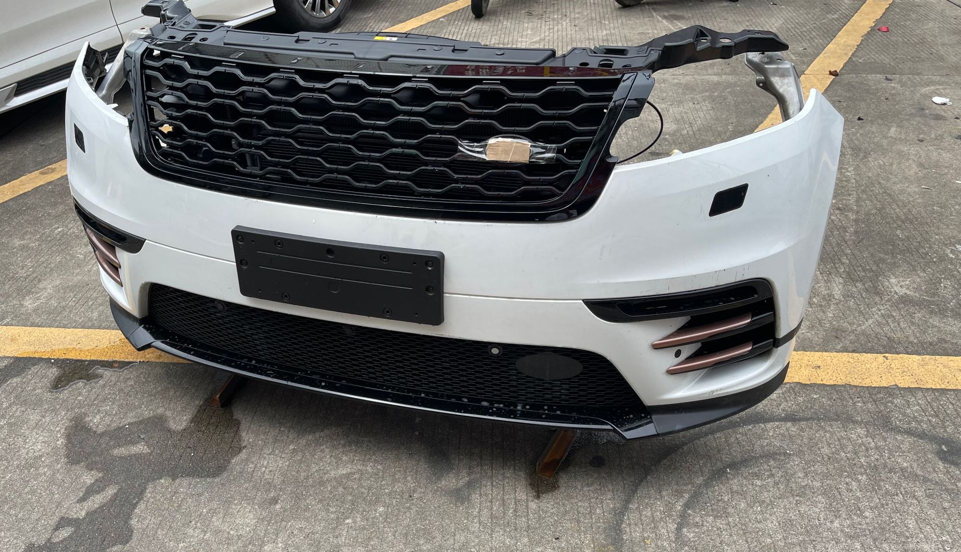 Suitable for Land Rover Velar L560 Front Grille, Front Bumper, Front Nose, Front End Radiator Set