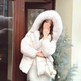 短款小被被 淡淡粉狐狸毛领羽绒服女冬新款保暖显瘦厚外套