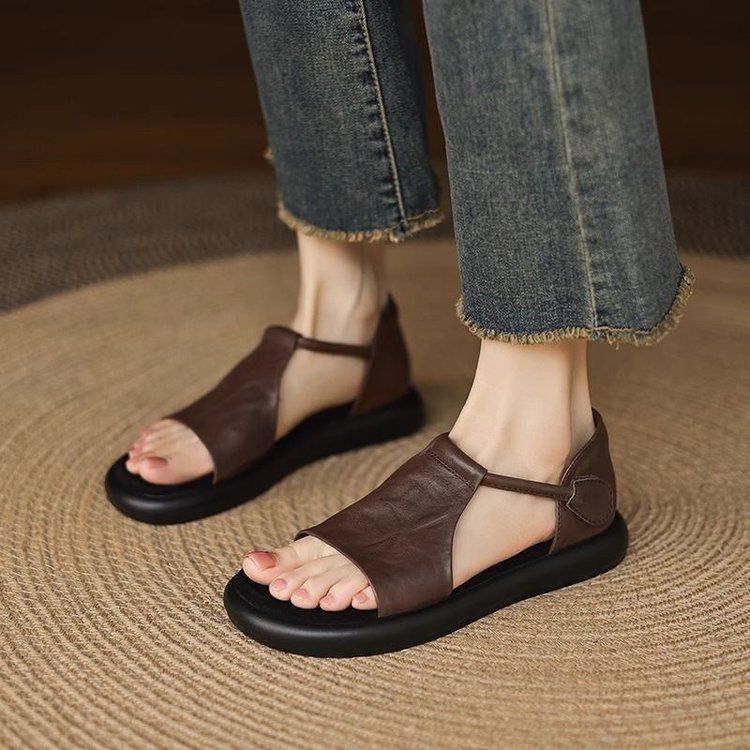 Sandalias francesas con suela plana para mujeres de verano para viajar versátil no se cansa pies retro dedos descubiertos zapatos casuales romanos con suela gruesa