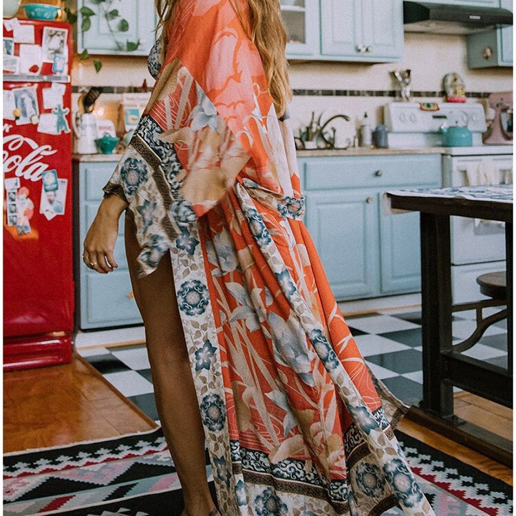 Cross-border European and American rayon crane flower holiday kimono cardigan sunscreen shirt bikini robe beach blouse 5D58