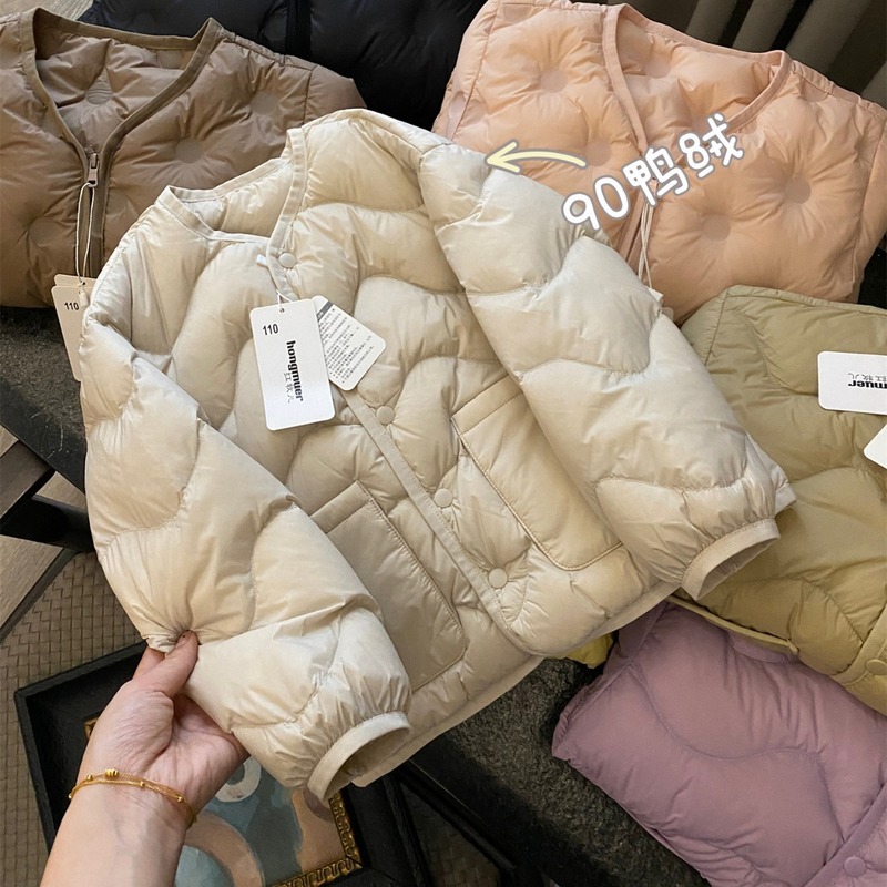 IN BLUE 90 duck down filling! Children's autumn and winter seamless adhesive round neck light solid color down jacket for women