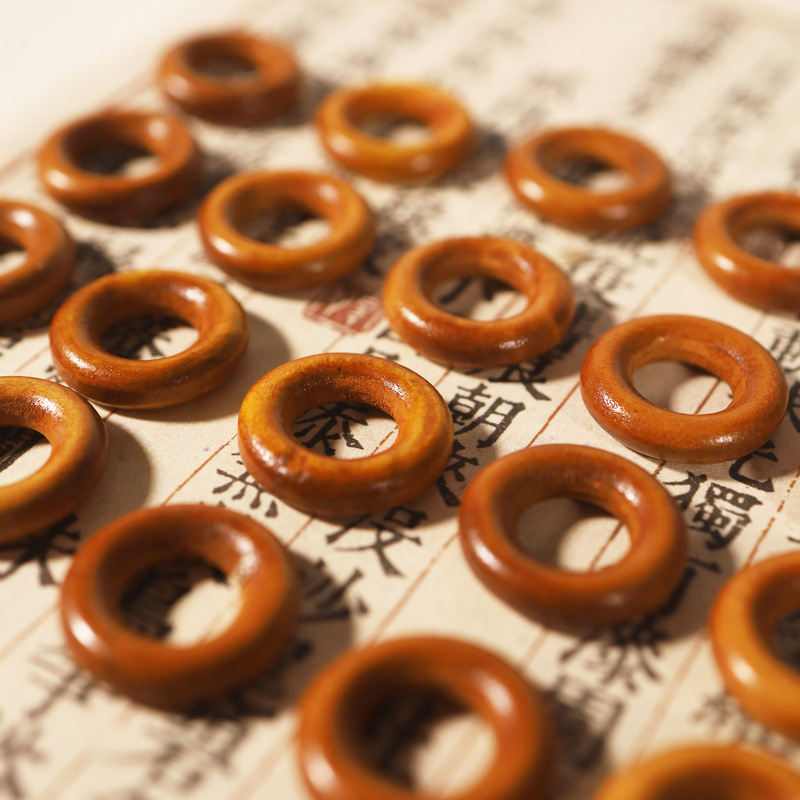 Wholesale Wooden Rings, Wooden Circles, Wooden Hanging Rings, Handbag Clasps, DIY Creative Handmade Wooden Earring Pendant Accessories Wholesale Wooden Rings, Wooden Circles, Wooden Hanging Rings, Handbag Clasps, DIY Creative Handmade Wooden Earring Pendant Accessories