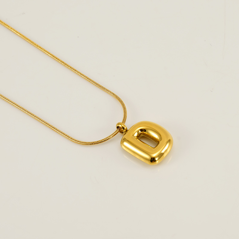 Burbujas transfronterizas 26 letras inglesas colgante brillante collar nicho universal oro acero titanio joyería collar