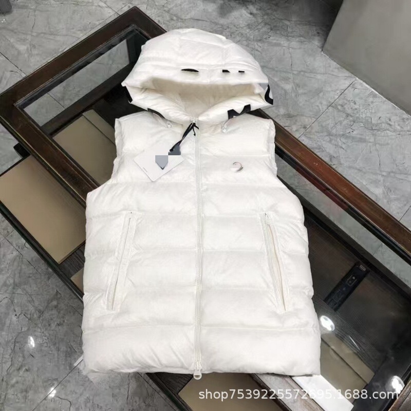 Cross-Border Classy 25Ss Mongolian down Vest Hooded Letter Printed Vest Warm Men's and Women's Same Style Jacket Vest Cross-Border Classy 25Ss Mongolian down Vest Hooded Letter Printed Vest Warm Men's and Women's Same Style Jacket Vest