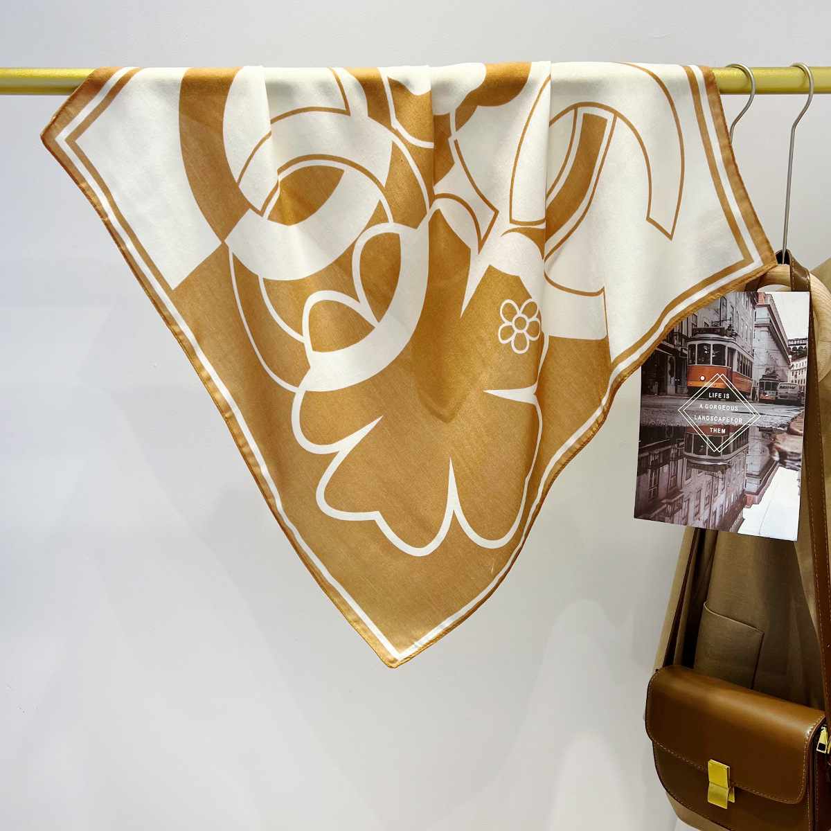 M2-B0A60017-2 # Camellia a juego de colores-amarillo y blanco