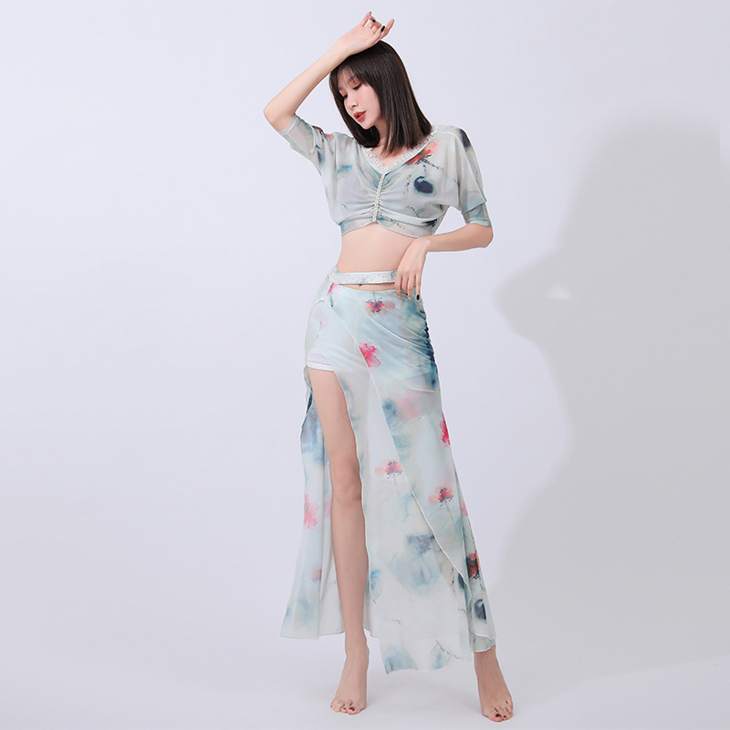 Short-Sleeved Summer Belly Dance Dress Embroidered Lace Women's Practice Clothing Set Diamond Chain Top Skirt Hot Diamond Dance Clothing Short-Sleeved Summer Belly Dance Dress Embroidered Lace Women's Practice Clothing Set Diamond Chain Top Skirt Hot Diamond Dance Clothing