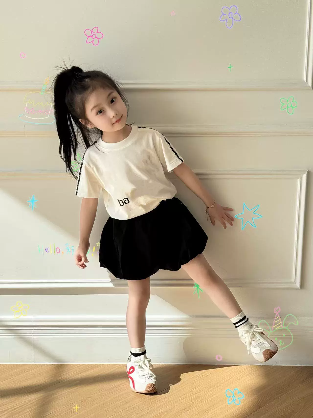 Retro badge, T-shirt, shorts, children's clothing