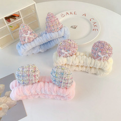 Original Design Little Red Riding Hood Style Heart Hair Band Face Washing Makeup Hair Fixation Round Ear Hair Band Sharp Angle Hair Accessory for Women